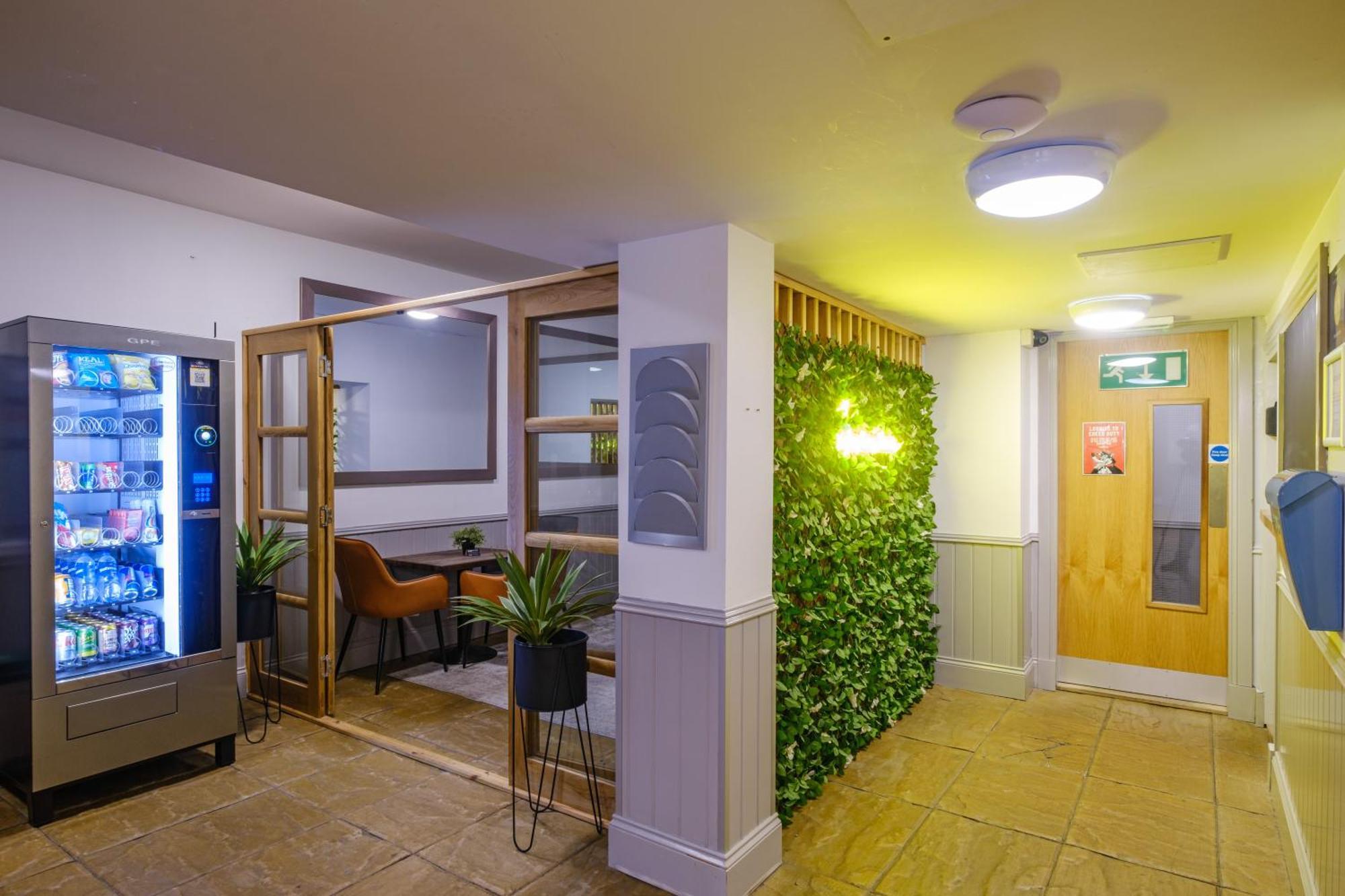 Siberia Bar & Hotel Aberdeen Luaran gambar