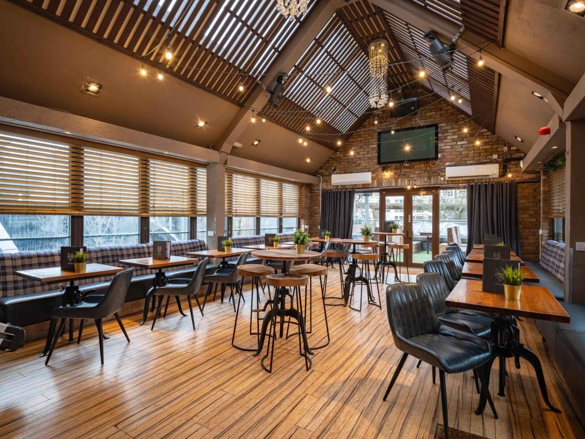 Siberia Bar & Hotel Aberdeen Luaran gambar